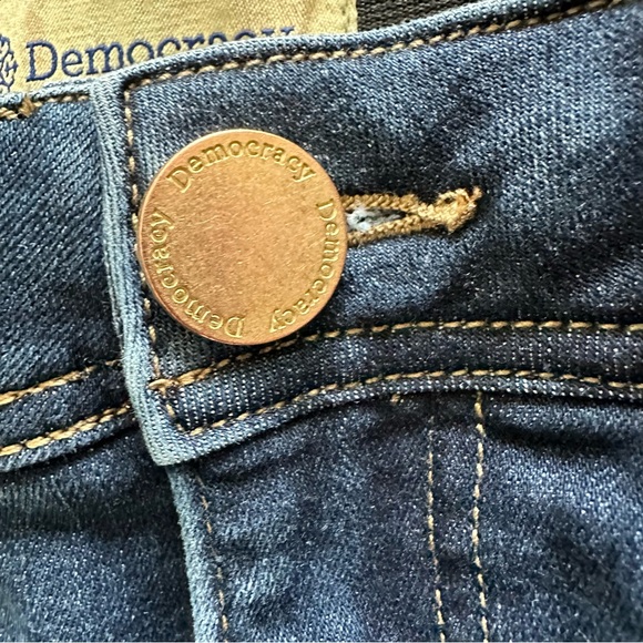 Democracy Ab Solution wide leg jeans with Frayed Hem, Size 10 - Picture 4 of 9